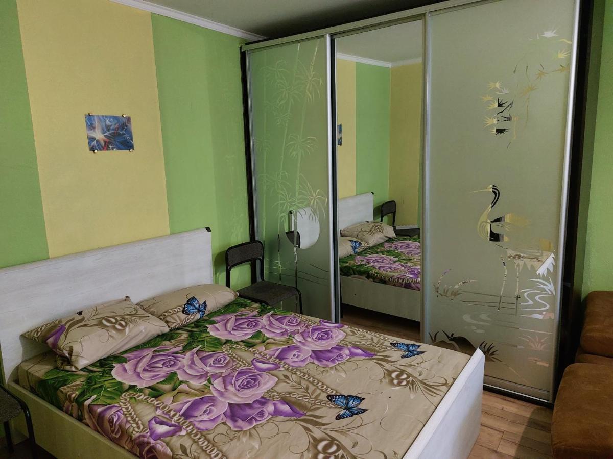 Apartament Район Деснянской Правды Czernihów Zewnętrze zdjęcie
